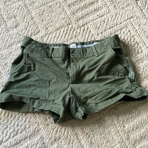 Khaki Green GAP Summer Shorts Size 6